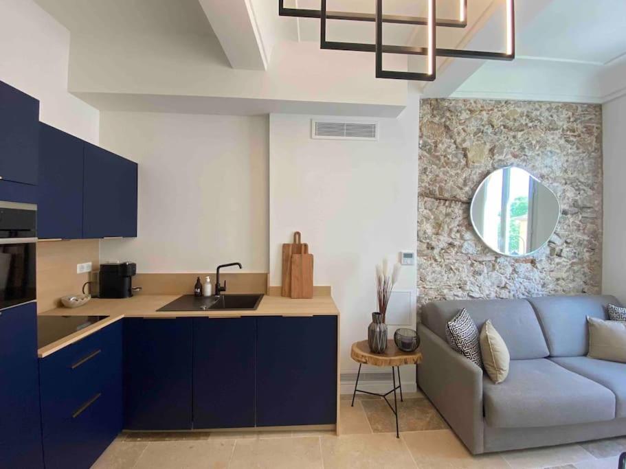 Au Coeur Du Viel Antibes - Cosy Appartement Exterior photo