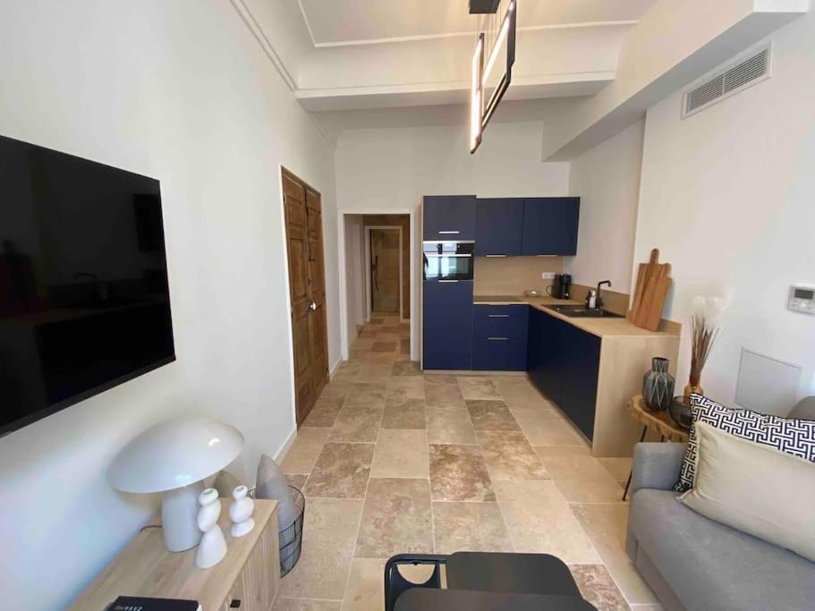 Au Coeur Du Viel Antibes - Cosy Appartement Exterior photo